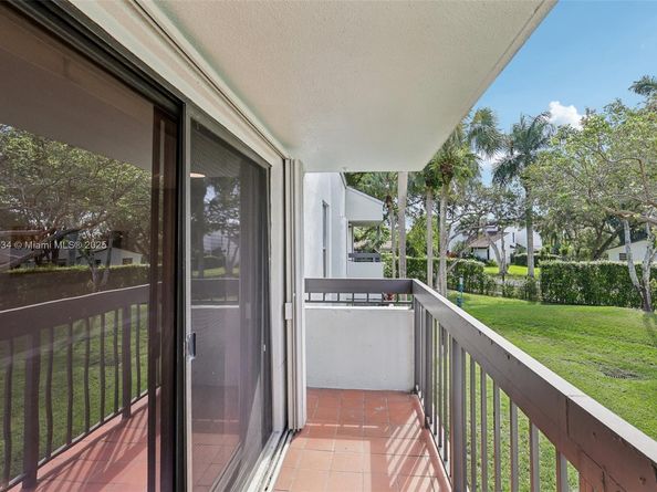 13290 SW 88th Ln A208, Miami FL 33186
