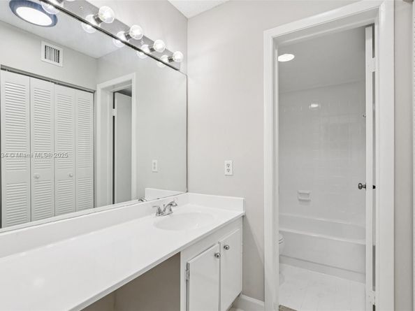 13290 SW 88th Ln A208, Miami FL 33186