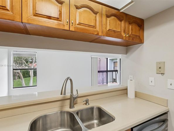 13290 SW 88th Ln A208, Miami FL 33186