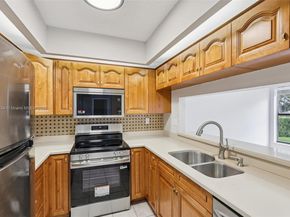 13290 SW 88th Ln A208, Miami FL 33186