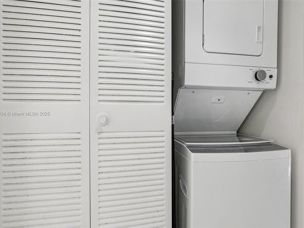 13290 SW 88th Ln A208, Miami FL 33186