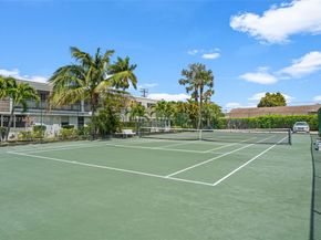 3050 NE 16th Ave 605, Oakland Park FL 33334