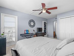 3050 NE 16th Ave 605, Oakland Park FL 33334