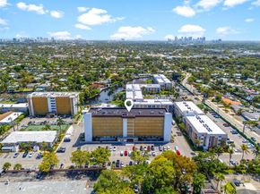 3050 NE 16th Ave 605, Oakland Park FL 33334