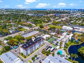 3050 NE 16th Ave 605, Oakland Park FL 33334