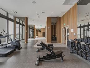 229 SW 9th St 502, Miami FL 33130