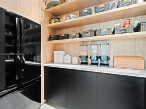 8625 NE 10th Ave, Miami FL 33138