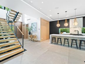 8625 NE 10th Ave, Miami FL 33138