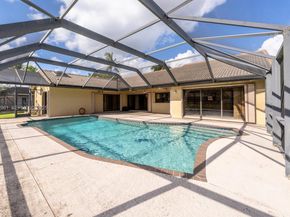 9272 NW 18th St, Plantation FL 33322