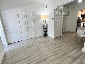 730 12th St 9, Miami Beach FL 33139