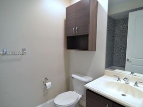 3020 NW 125th Ave 311, Sunrise FL 33323