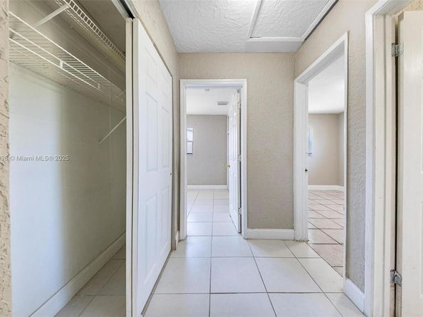 1560 NW Sunset Strip, Sunrise FL 33313