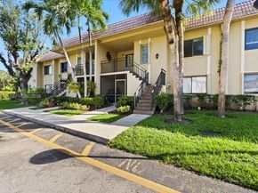 302 Lakeview Dr 203, Weston FL 33326