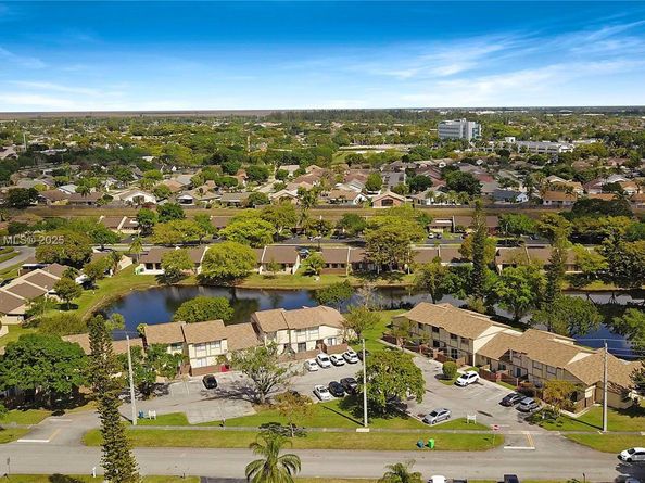 Undisclosed Address #A11778494, Sunrise FL 33322