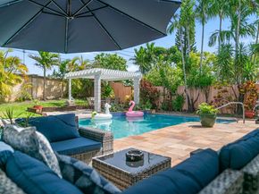 930 NE 182nd Ter, North Miami Beach FL 33162