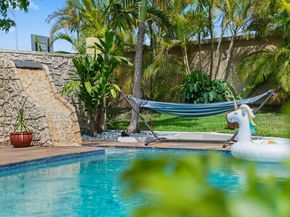 930 NE 182nd Ter, North Miami Beach FL 33162