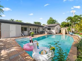 930 NE 182nd Ter, North Miami Beach FL 33162