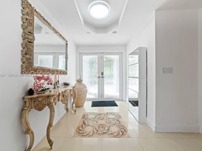 930 NE 182nd Ter, North Miami Beach FL 33162