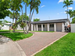 930 NE 182nd Ter, North Miami Beach FL 33162