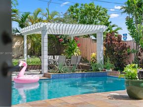 930 NE 182nd Ter, North Miami Beach FL 33162