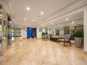 400 Diplomat Pkwy 302, Hallandale Beach FL 33009