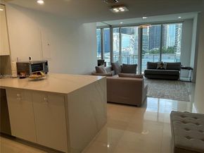 92 SW 3rd St 1602, Miami FL 33130