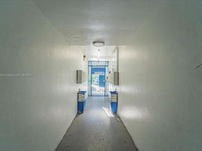 13201 Memorial Hwy, North Miami FL 33161