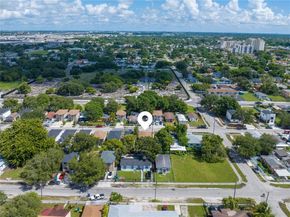 3020 NW 45th St, Miami FL 33142