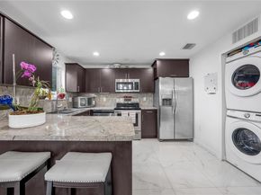 3020 NW 45th St, Miami FL 33142