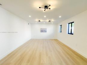 1040 NE 143rd ST, North Miami FL 33161