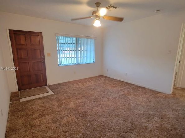 6340 Washington St, Hollywood FL 33023