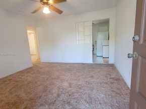 6340 Washington St, Hollywood FL 33023