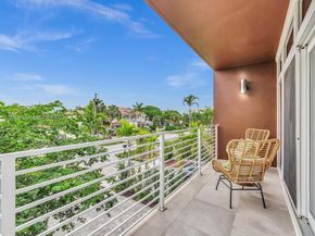 1808 Coral Ridge Dr, Fort Lauderdale FL 33305