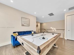 1808 Coral Ridge Dr, Fort Lauderdale FL 33305