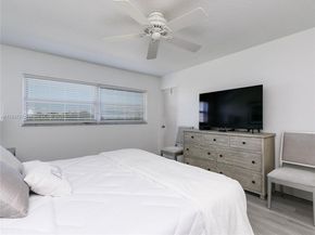 1425 Atlantic Shores Blvd 605, Hallandale Beach FL 33009