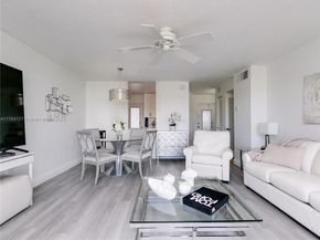 1425 Atlantic Shores Blvd 605, Hallandale Beach FL 33009