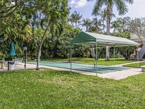 1425 Atlantic Shores Blvd 605, Hallandale Beach FL 33009