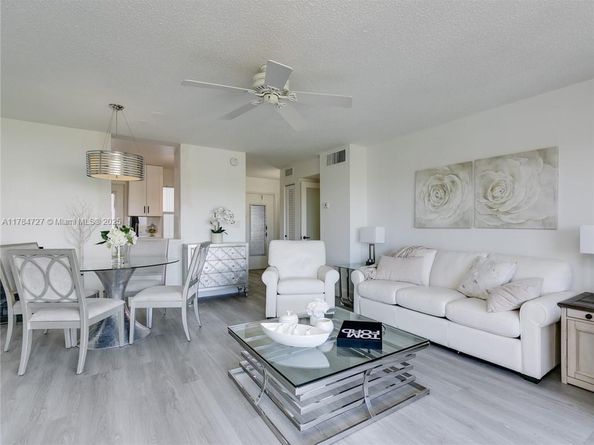1425 Atlantic Shores Blvd 605, Hallandale Beach FL 33009