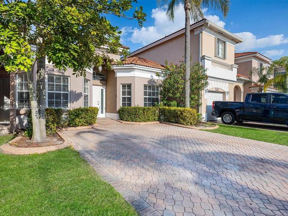 10297 SW 162nd Ct, Miami FL 33196