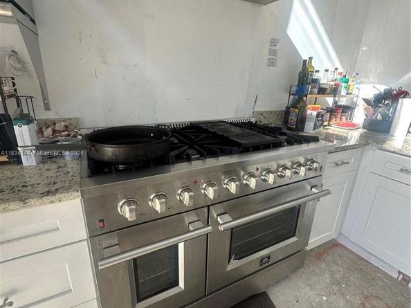 5900 NE 21st Ln, Fort Lauderdale FL 33308