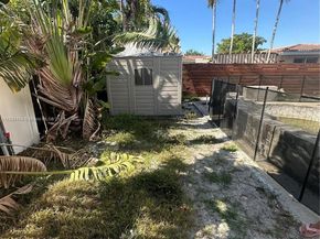 5900 NE 21st Ln, Fort Lauderdale FL 33308