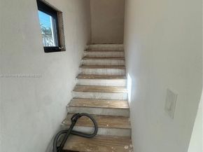 5900 NE 21st Ln, Fort Lauderdale FL 33308