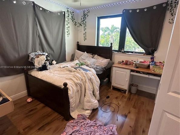 5900 NE 21st Ln, Fort Lauderdale FL 33308