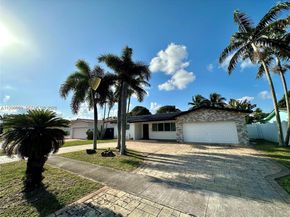 5424 Garfield St, Hollywood FL 33021
