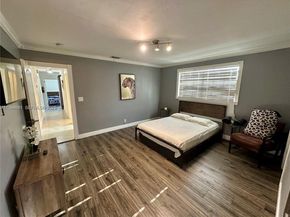 5424 Garfield St, Hollywood FL 33021