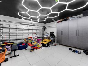 11229 NW 44th Ter, Doral FL 33178