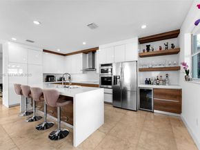 11229 NW 44th Ter, Doral FL 33178