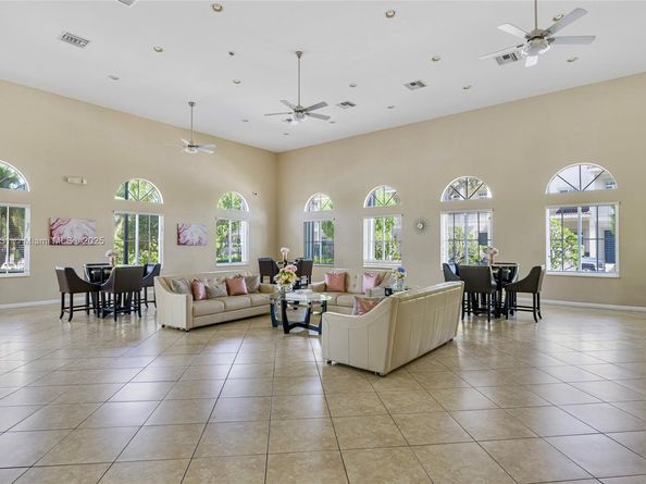 27356 SW 142nd Ct, Homestead FL 33032
