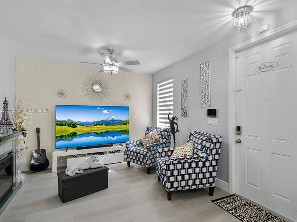 27356 SW 142nd Ct, Homestead FL 33032
