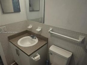 1500 NE 127th St 103, North Miami FL 33161